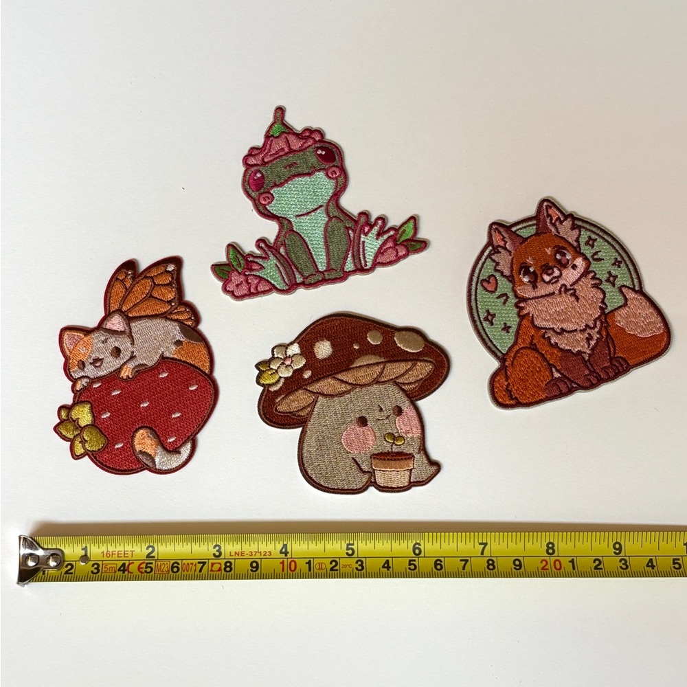 Cute Rihnlin Embroidered Patches Set — Iron or Sew on